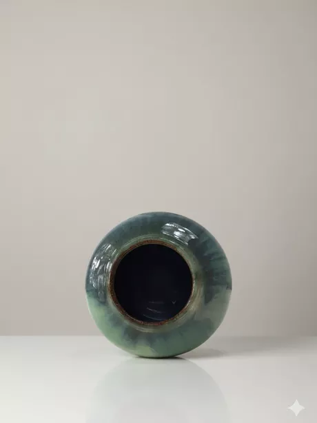 Dit bolvaasje dateert uit de jaren '50.